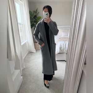 Aritzia Long 100% Wool Coat/Cardigan Size XS